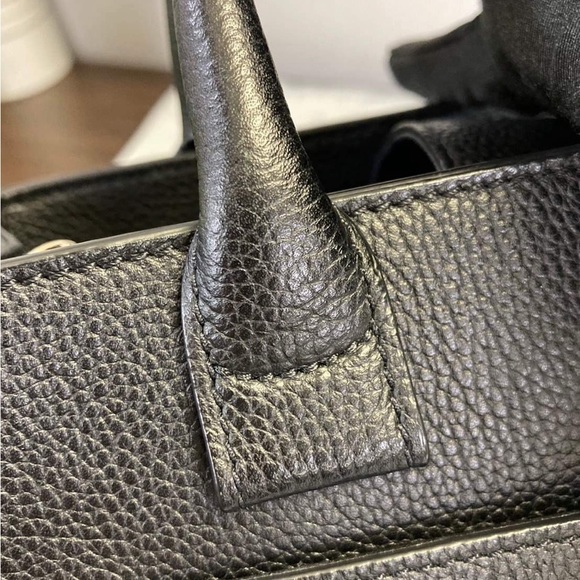 Chanel Executive Neo Grained Mini - Picture 9 of 17